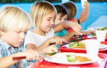 MF1430_3 Hábitos y Autonomía en la Alimentación del Alumnado con Necesidades Educativas Especiales (ACNEE), en el Comedo...